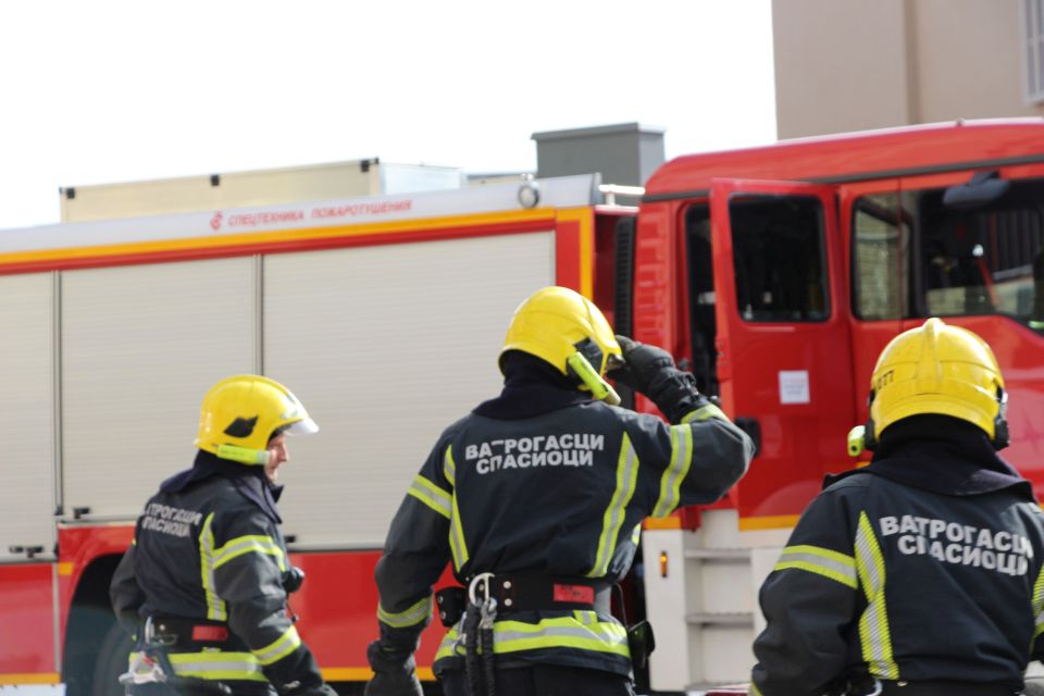 Radnik povređen u požaru u rafineriji u Pančevu