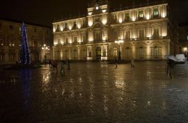 U Italiji pojačane mere bezbednosti za Novu godinu: Zabrana vatrometa i petardi, staklenih flaša...