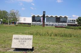 Pomen poginulima 1. januara ispred Železničke stanice: 