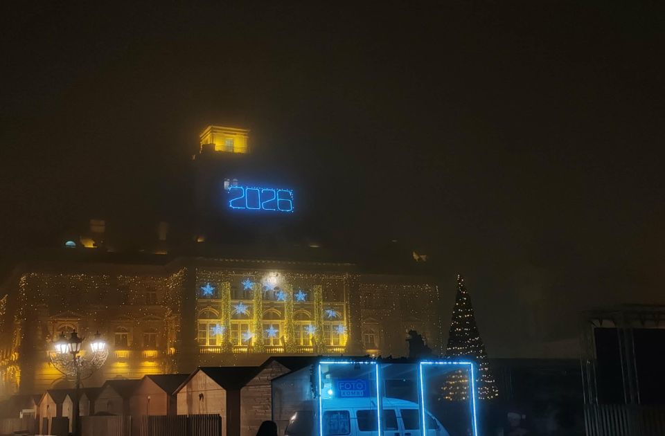 Novosađani dočekali Novu 2026. godinu