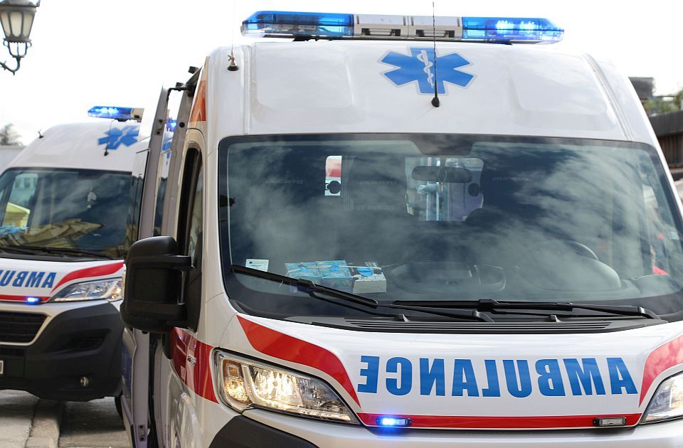 Pijani vozač udario dve žene na pešačkom prelazu: Jedna preminula, druga u bolnici