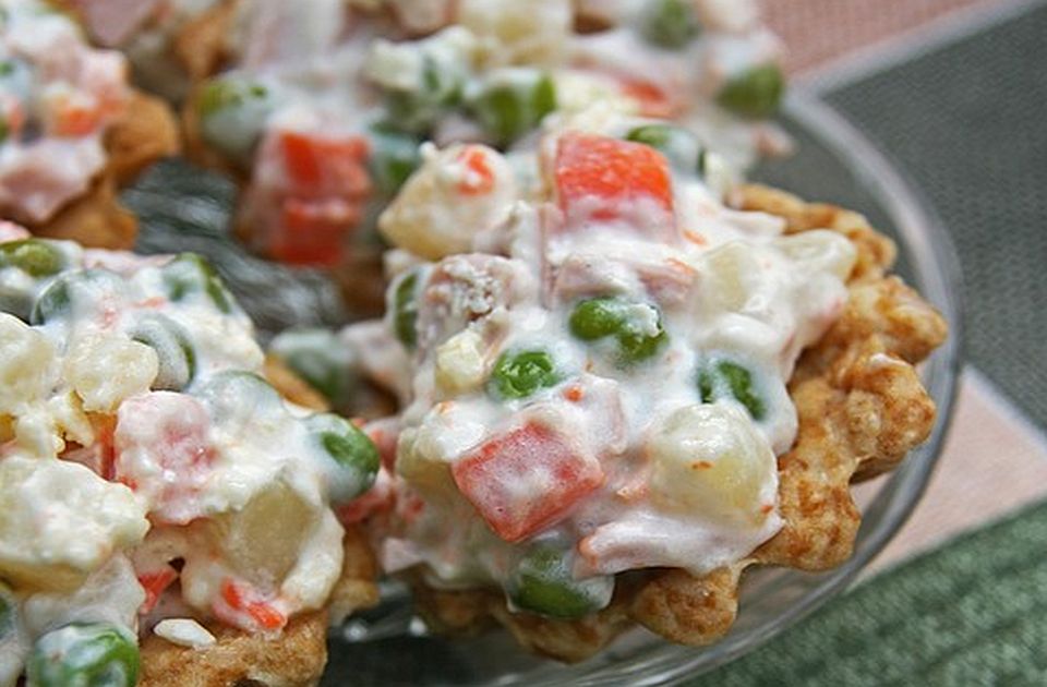 "Ruska salata" nije bez goveđeg jezika: Ovo je priča o nastanku