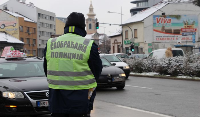 U 14 saobraćajki za 24 sata poginula jedna osoba