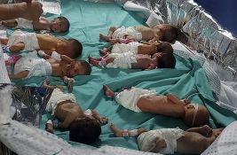 Najmanje petnaestoro dece umrlo od dehidracije i gladi u bolnici u Gazi