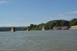 Narodna stranka: Dunav se pretvara u kanalizaciju, investitori ubijaju živi svet