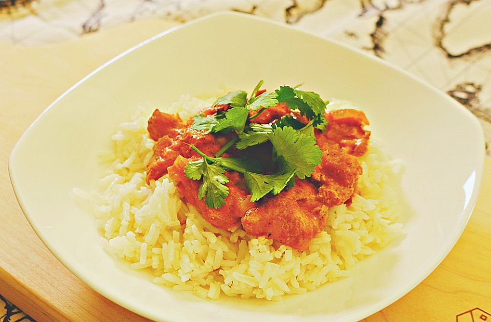Preminuo tvorac azijske piletine "tika masala" koja je iz Škotske osvojila svet 