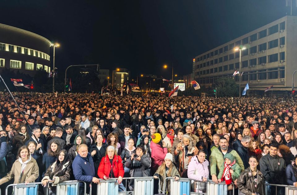UŽIVO Drugi dan slavlja studentske pobede: Proslava ispred Banovine