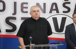 Čanak: Sramno da su vlasti dopustile murale Ratka Mladića u Novom Sadu i Beogradu