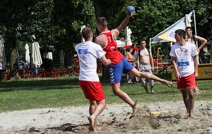 Međunarodni turnir u rukometu na pesku od sutra na Štrandu