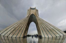 Iranska karikaturistkinja osuđena zbog 
