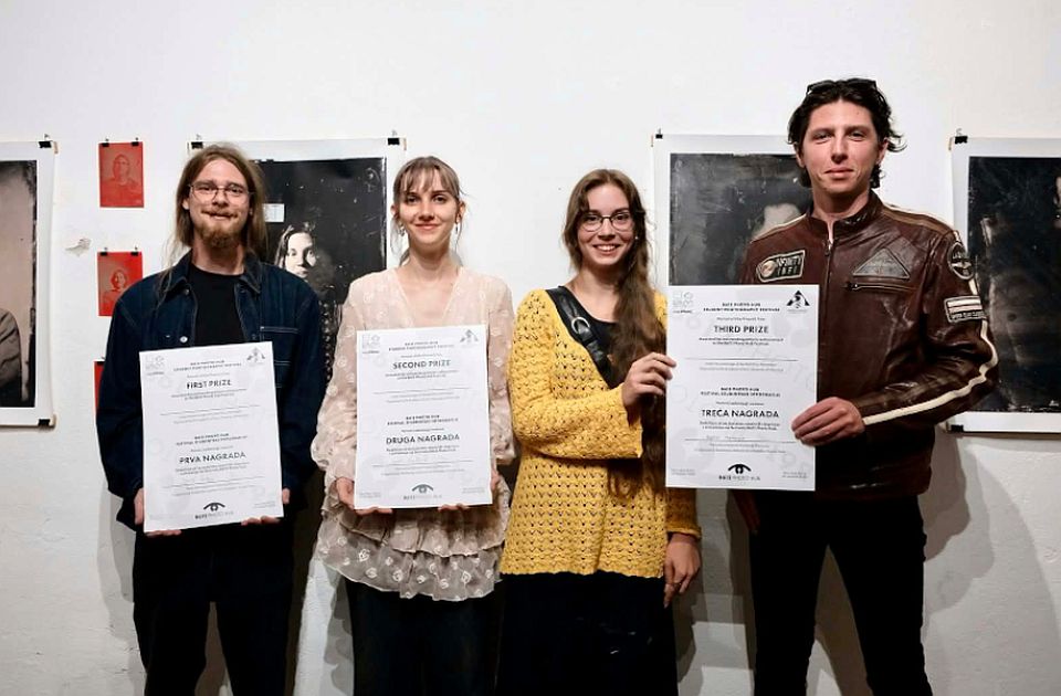 Izložba studentskih fotografija u Galeriji 
