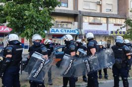 Građani Subotice u blokadi u otvorenom pismu policiji: Da li ćete stati uz zakon i narod ili protiv?