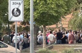 Zrenjanin: Umesto studenata, u zgradu Komiteta se uselili naprednjaci
