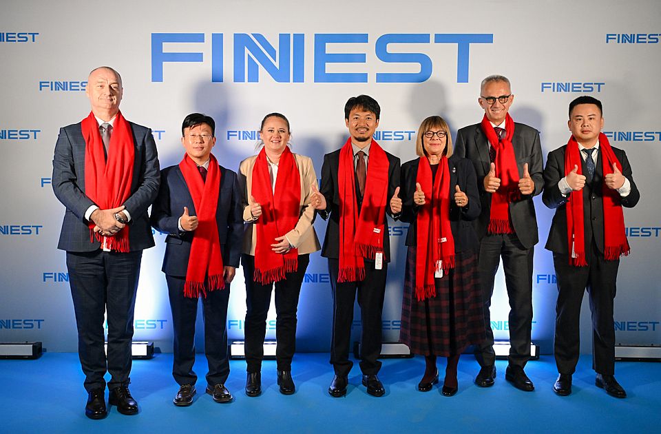 U Apatinu otvorena fabrika "Fine stamping"