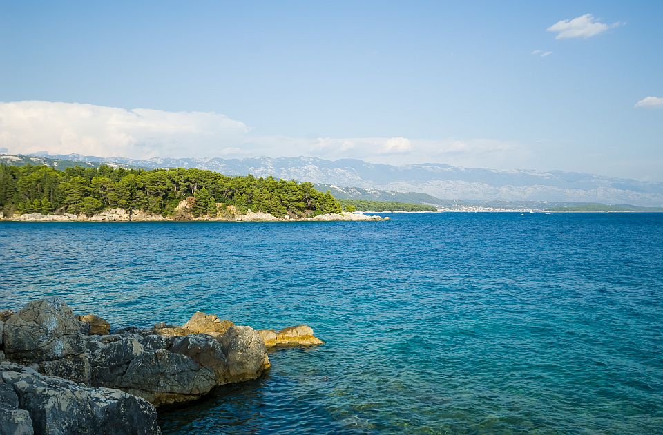 Nove ideje za letovanje bez gužve: Ovo su manje poznata ostrva u Hrvatskoj 