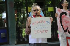 Preminuo Novosađanin kojeg ste viđali na skoro svakom protestu