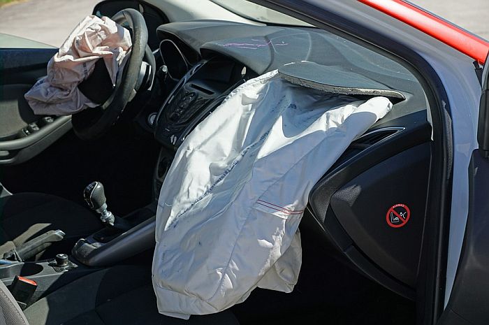 Dženeral motors povlači 5,9 miliona vozila zbog opasnog vazdušnog jastuka