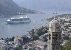 Crnogorske vlasti predlažu strože mere nakon povećanja broja zaraženih