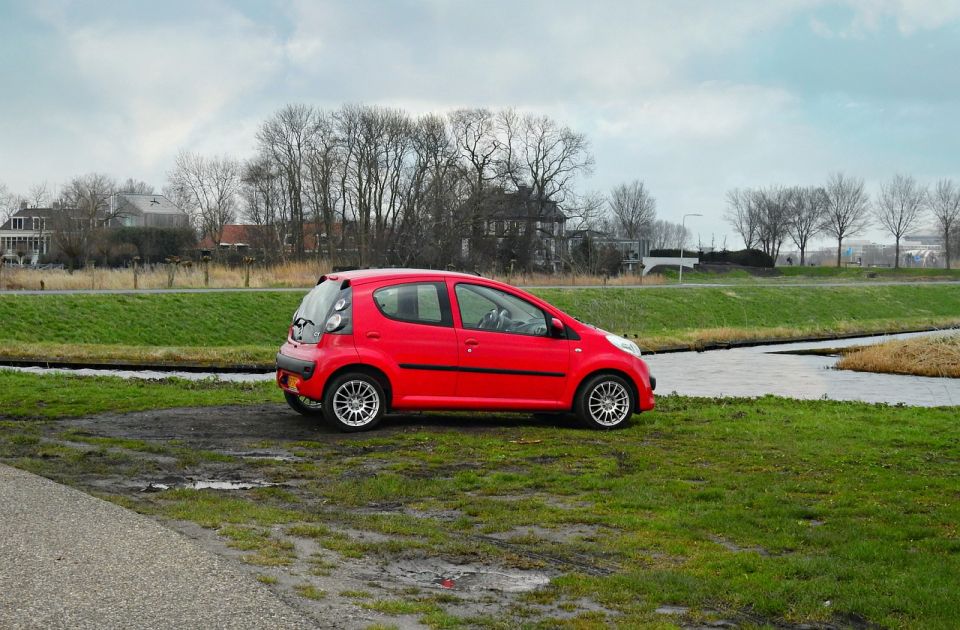 Tinejdžer iz hobija prijavljuje one koji nepropisno parkiraju