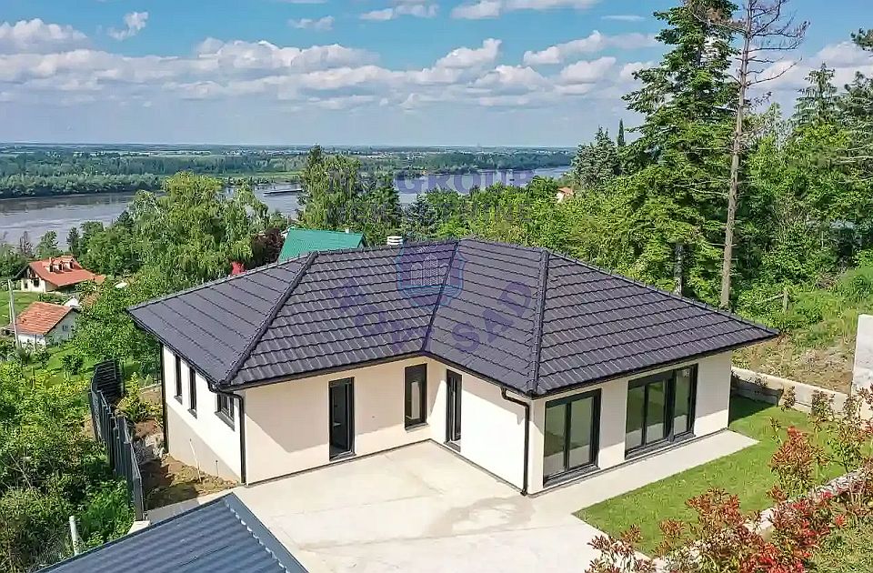 FOTO: Zanimljive nekretnine na prodaju u Novom Sadu