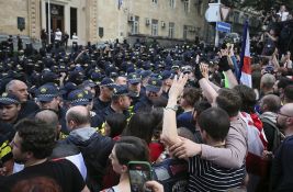 Predsednik gruzijskog parlamenta potpisao kontroverzni zakon o stranim agentima 