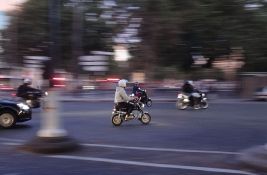 Agencija za bezbednost saobraćaja apeluje: Opreznije u vožnji zbog većeg broja motociklista na putevima