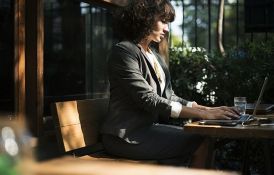 Sve popularnije upoznavanje putem interneta ili posredstvom agencija 