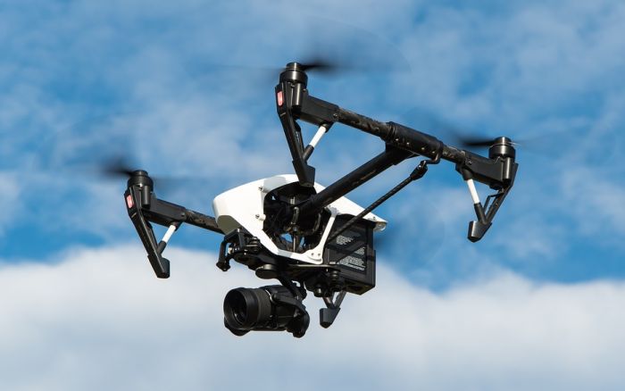 Australija koristi dronove za uočavanje krokodila blizu plivača