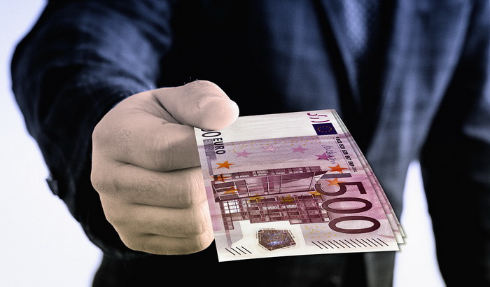  Plaćanje u kešu samo do 500 evra u Severnoj Makedoniji