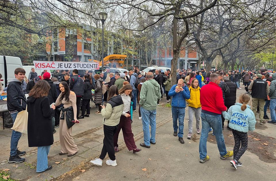 Humanitarni matine "Kuvam, dakle blokiram" u nedelju u novosadskom kampusu