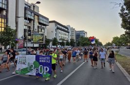Zborovi Novog Sada pozivaju naprednjake da 