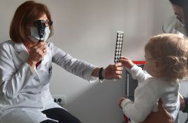 Roditelji, oprez: Kada obavezno odvesti dete kod oftalmologa?