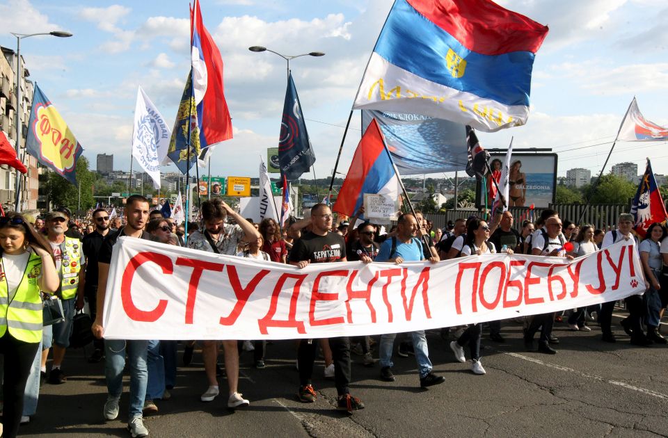 Studenti nakon skupa na Slaviji: Ili Srbija ili mafija