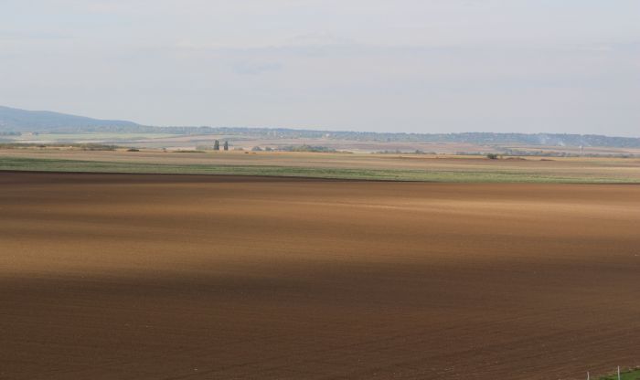 Naknade za oduzetu imovinu sledeće godine, u Vojvodini ostalo da se vrati 47.000 hektara oranica