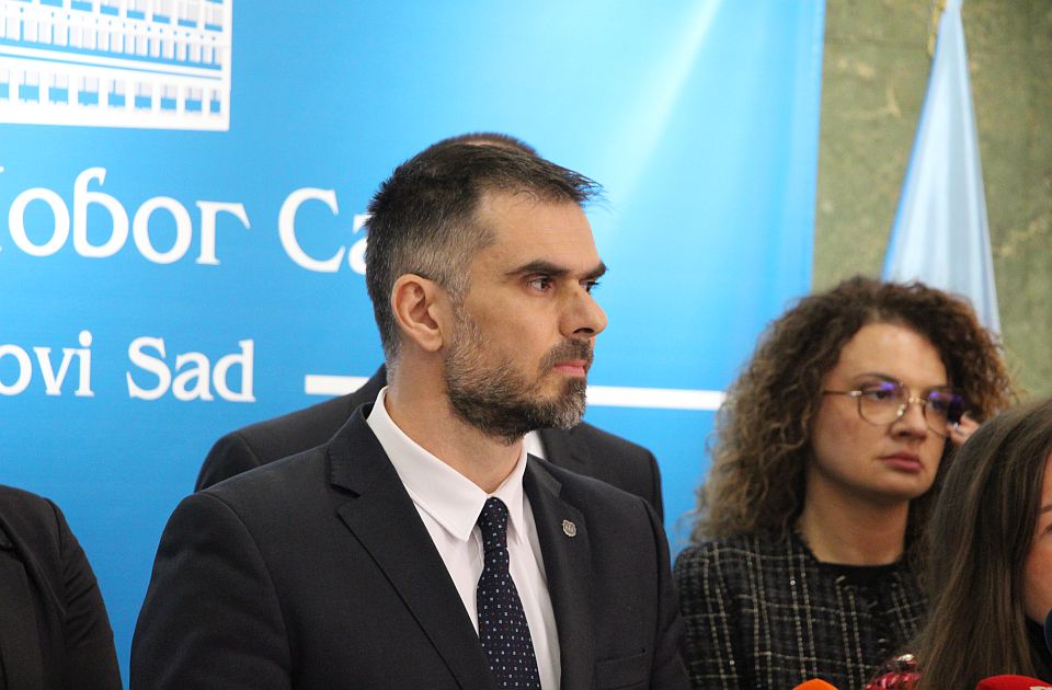 Mićin o sudbini Železničke stanice, izborima za mesne zajednice: Šta je sve rekao?