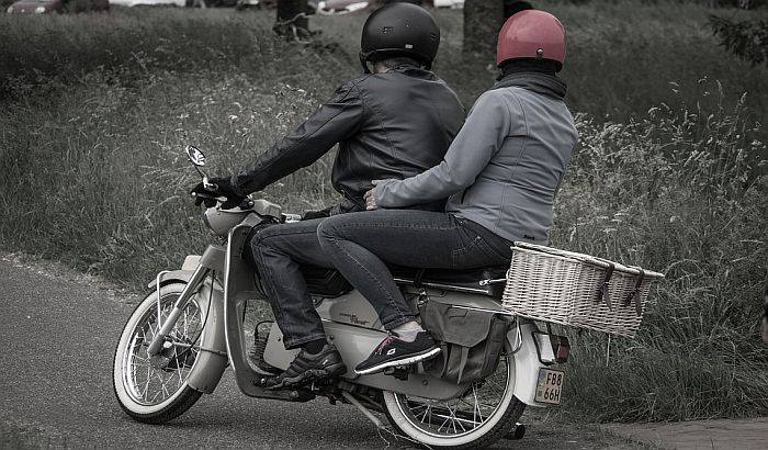  Besplatan trening bezbedne vožnje za mopediste