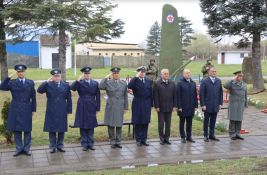 Skupom i polaganjem venaca u Novom Sadu obeležen Dan sećanja na poginule u NATO bombardovanju