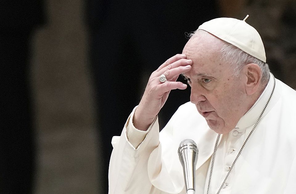 Papa Franja u poslednjem trenutku zbog bolesti odustao od propovedi na Trgu Svetog Petra 