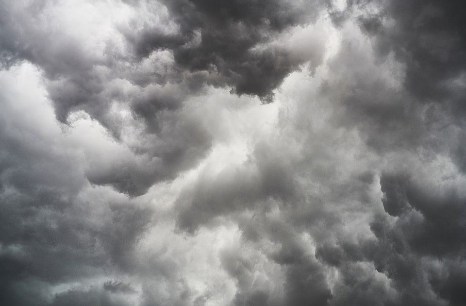 Meteorolog: Vojvodinu u subotu očekuju "superćelijske oluje"