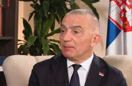 Ministar Vujić: U EU pitali da li može da se zaustavi primena Mrdićevih zakona - ne može