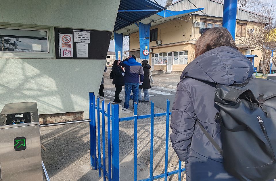 Meštani Beočina, Temerina i Sremskih Karlovaca protiv poskupljenja GSP prevoza: Predata peticija