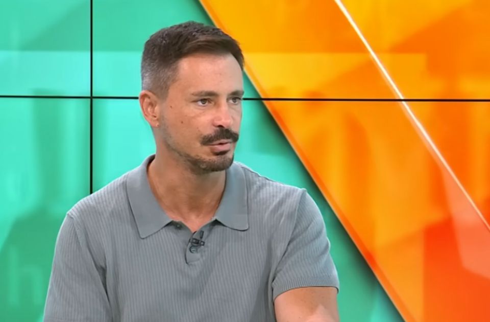 Stevan Filipović pita policiju: Kako je moj ukradeni telefon od MUP-a stigao do juga Kosova?