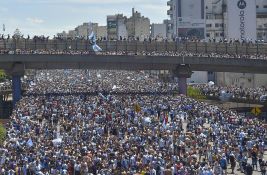 FOTO Slavlje na ulicama: Reprezentacija Argentine helikopterom nadletala Buenos Ajres zbog navijača