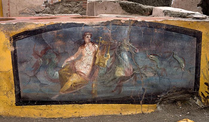 FOTO U Pompeji otkrivena očuvana radnja 