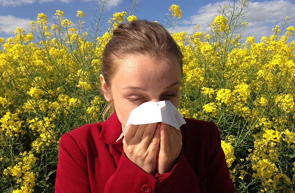 Kako da budete korak ispred simptoma sezonske alergije