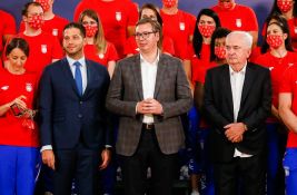 Vučić poručio sportistkinjama da igraju protiv Kosova na Olimpijskim igrama