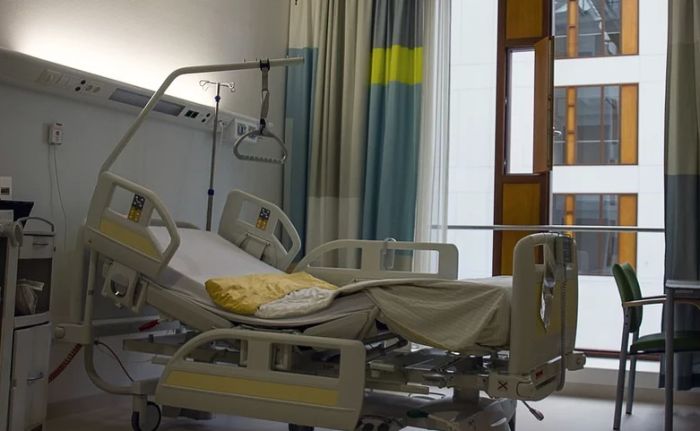 Škaljarca u bolnici čuvaju nemački policajci, poreski obveznici se ljute