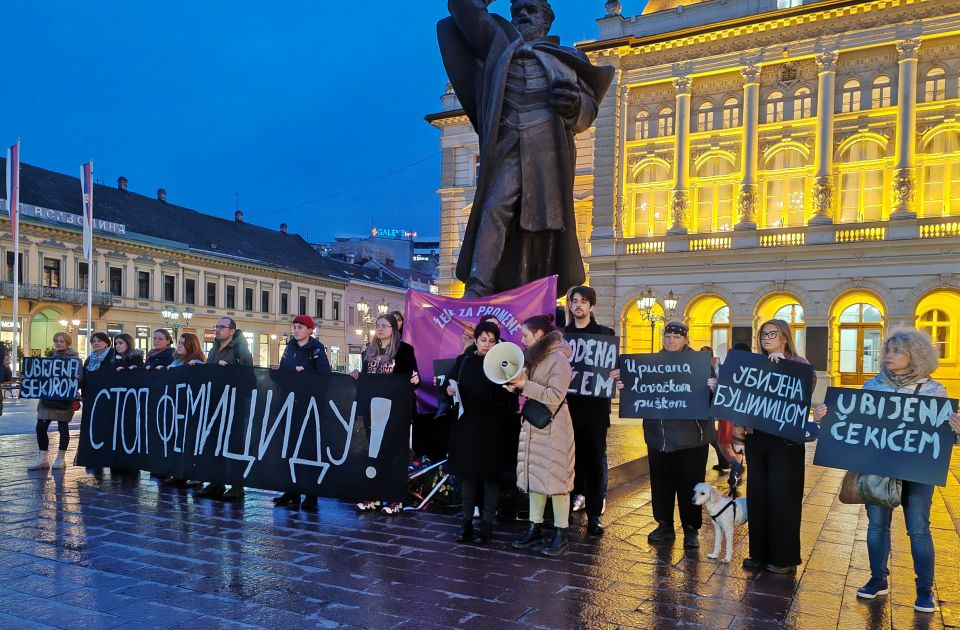 VIDEO, FOTO Protest zbog četvrte ubijene žene: Femicid da se uvede kao najteže krivično delo