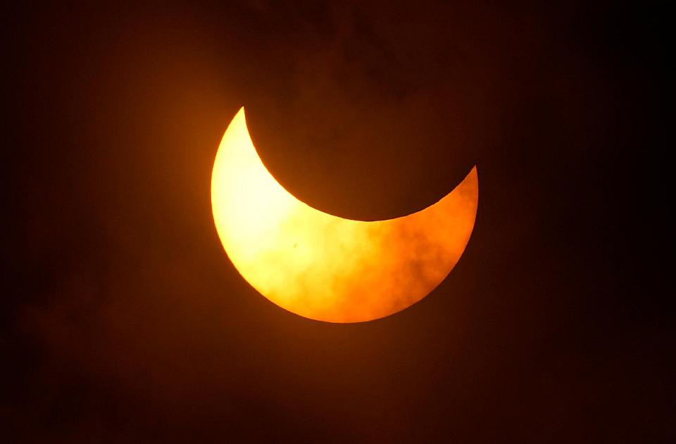 FOTO, VIDEO: Ovako je izgledalo prstenasto pomračenje Sunca