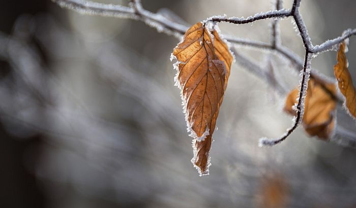 Temperatura u minusu, oprezno na putevima